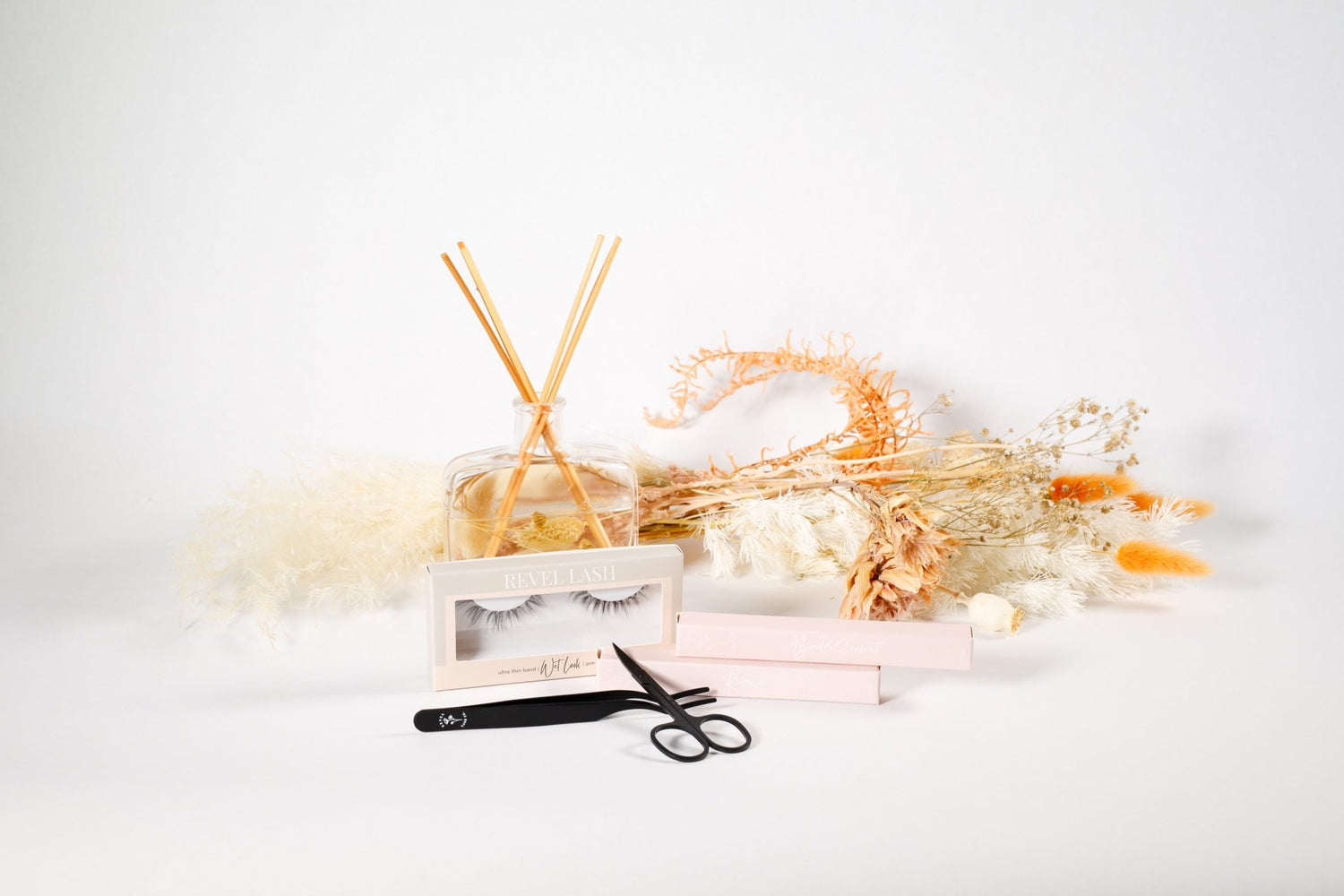 The Wet Look Lash Single - Revel Lash Co.
